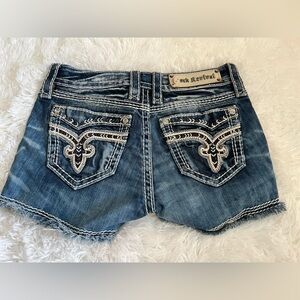 Rock revival shorts size 26